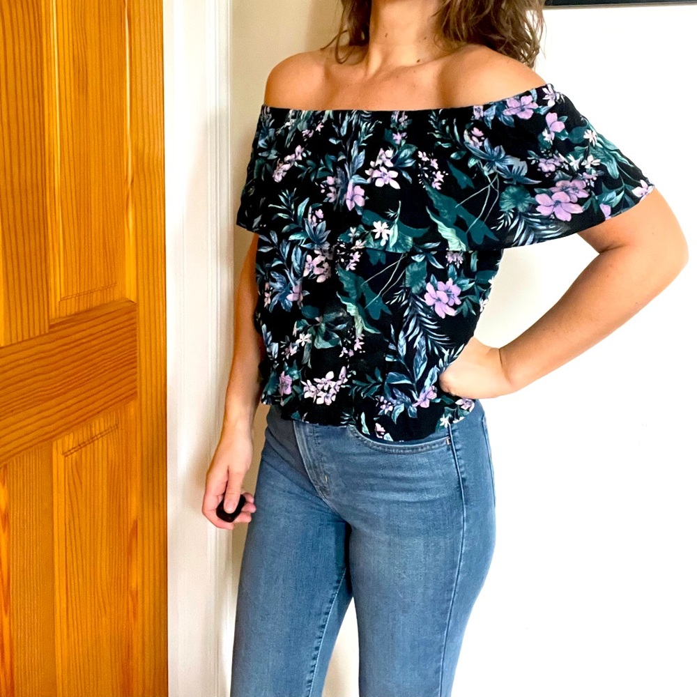 American Eagle Tropical, Super Soft, Off the Shoulder Top